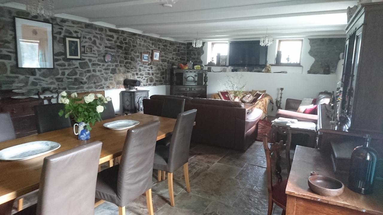 Middle Mill Bed & Breakfast Kidwelly Exterior photo