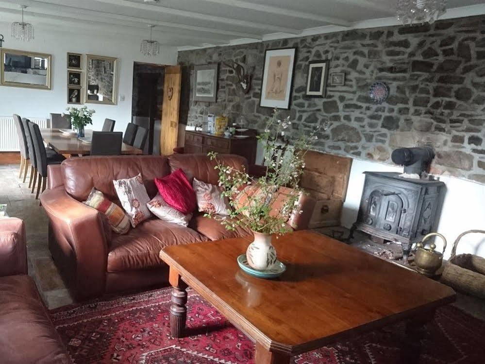 Middle Mill Bed & Breakfast Kidwelly Exterior photo